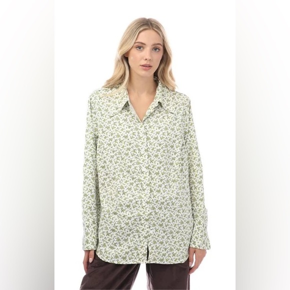 Levi’s Maeve Button down Shirt - Picture 1 of 4